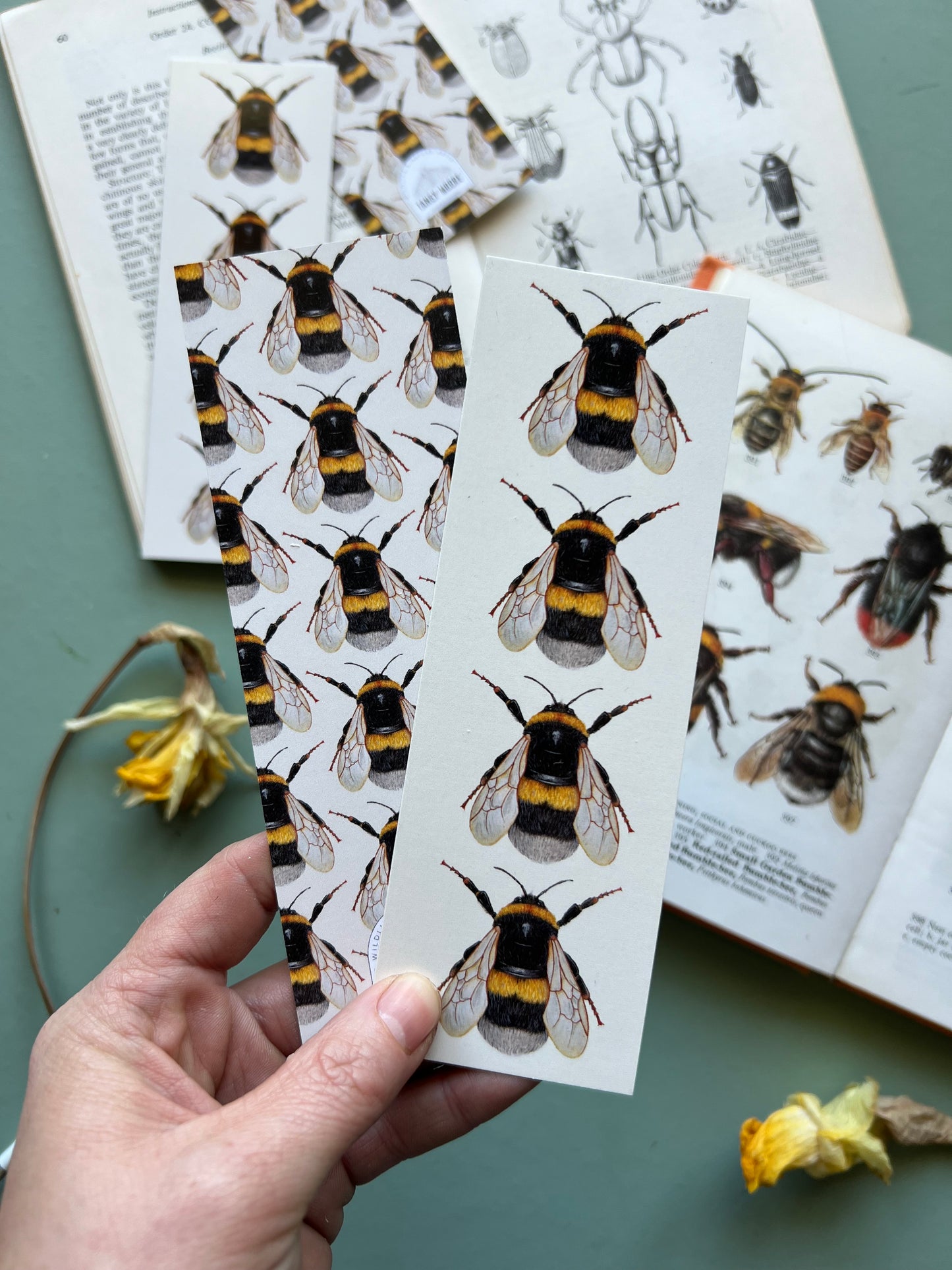 Bee Bookmark
