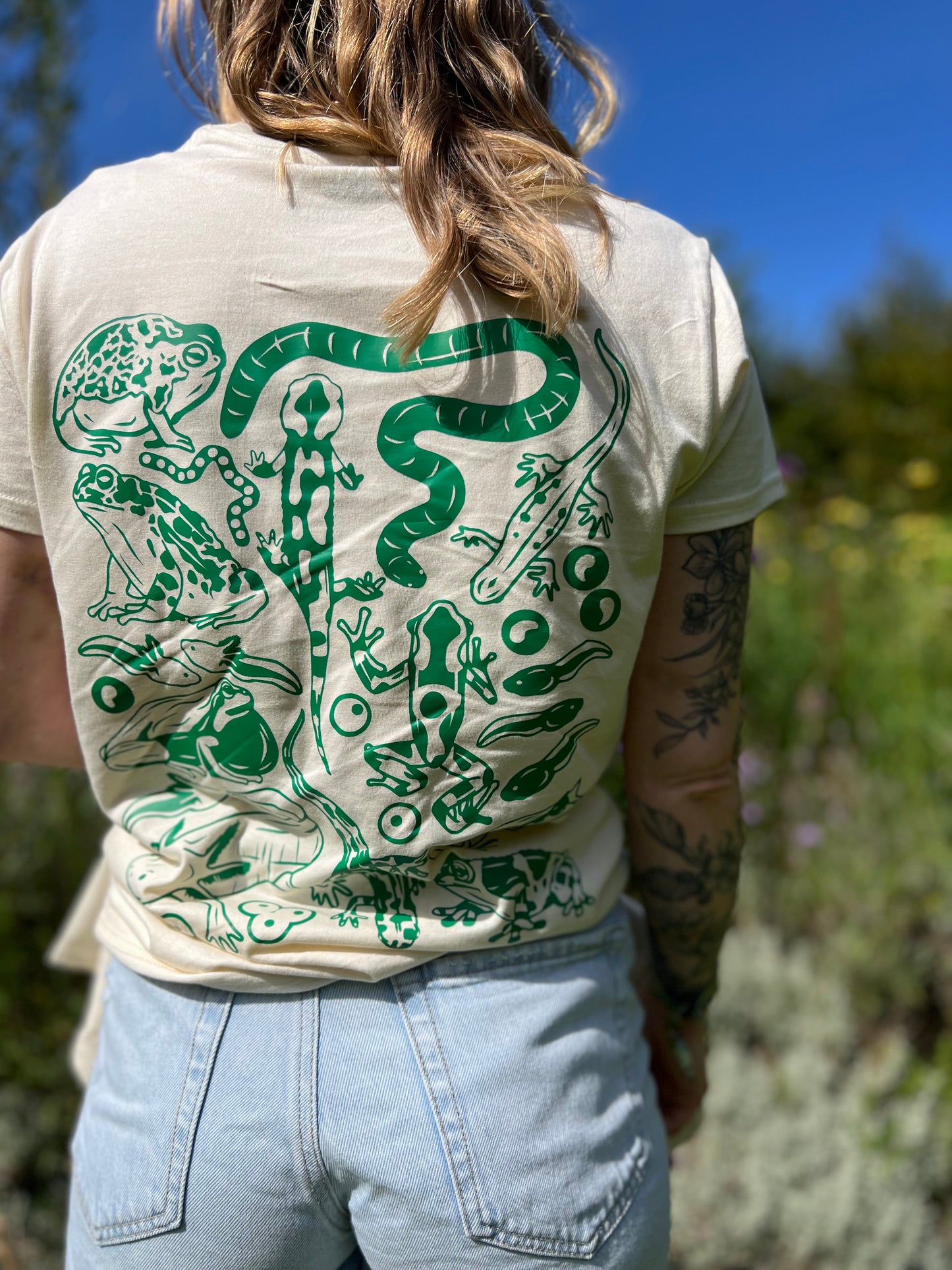 Seconds Amphibians organic cotton unisex tshirt