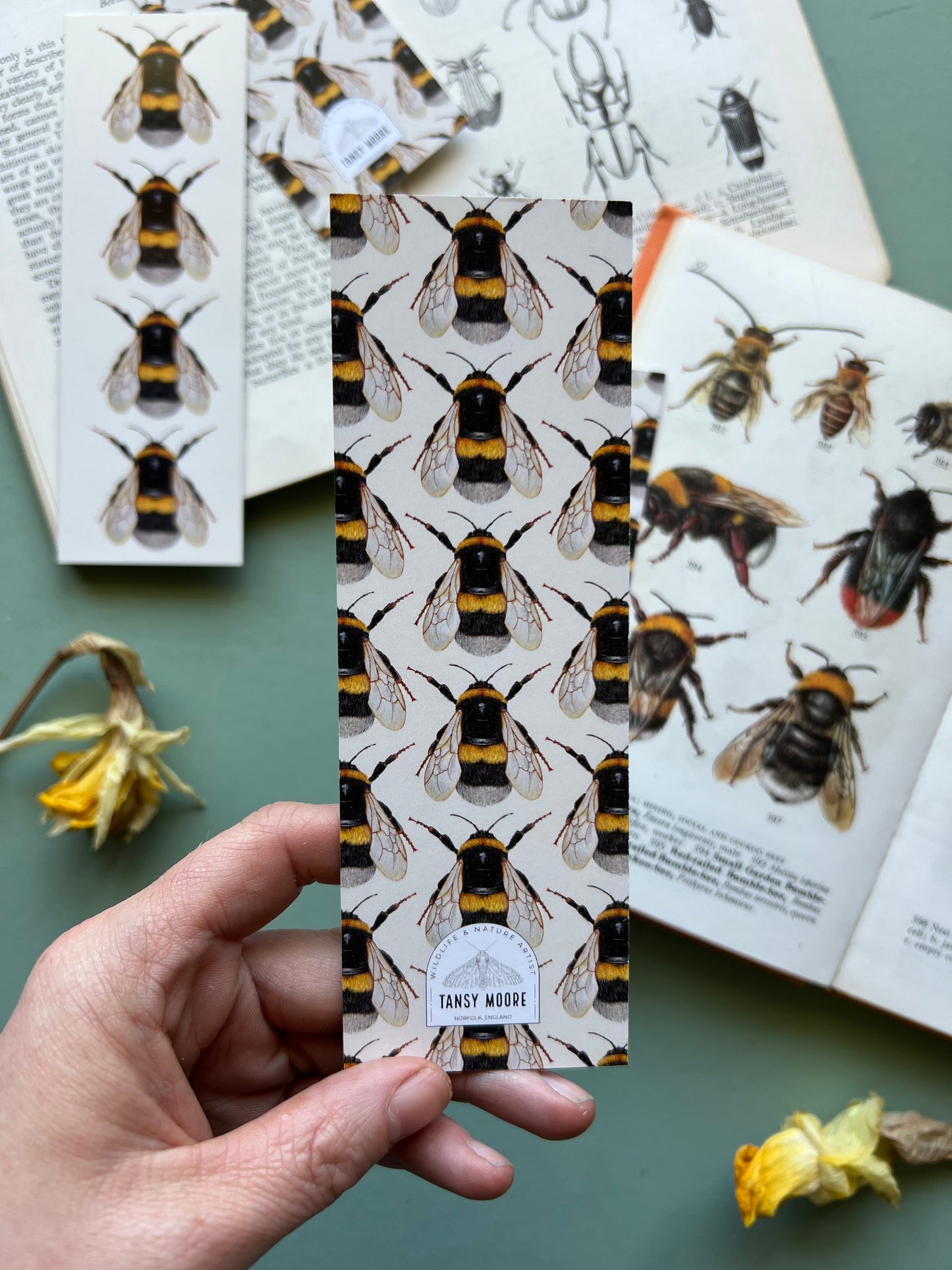 Bee Bookmark