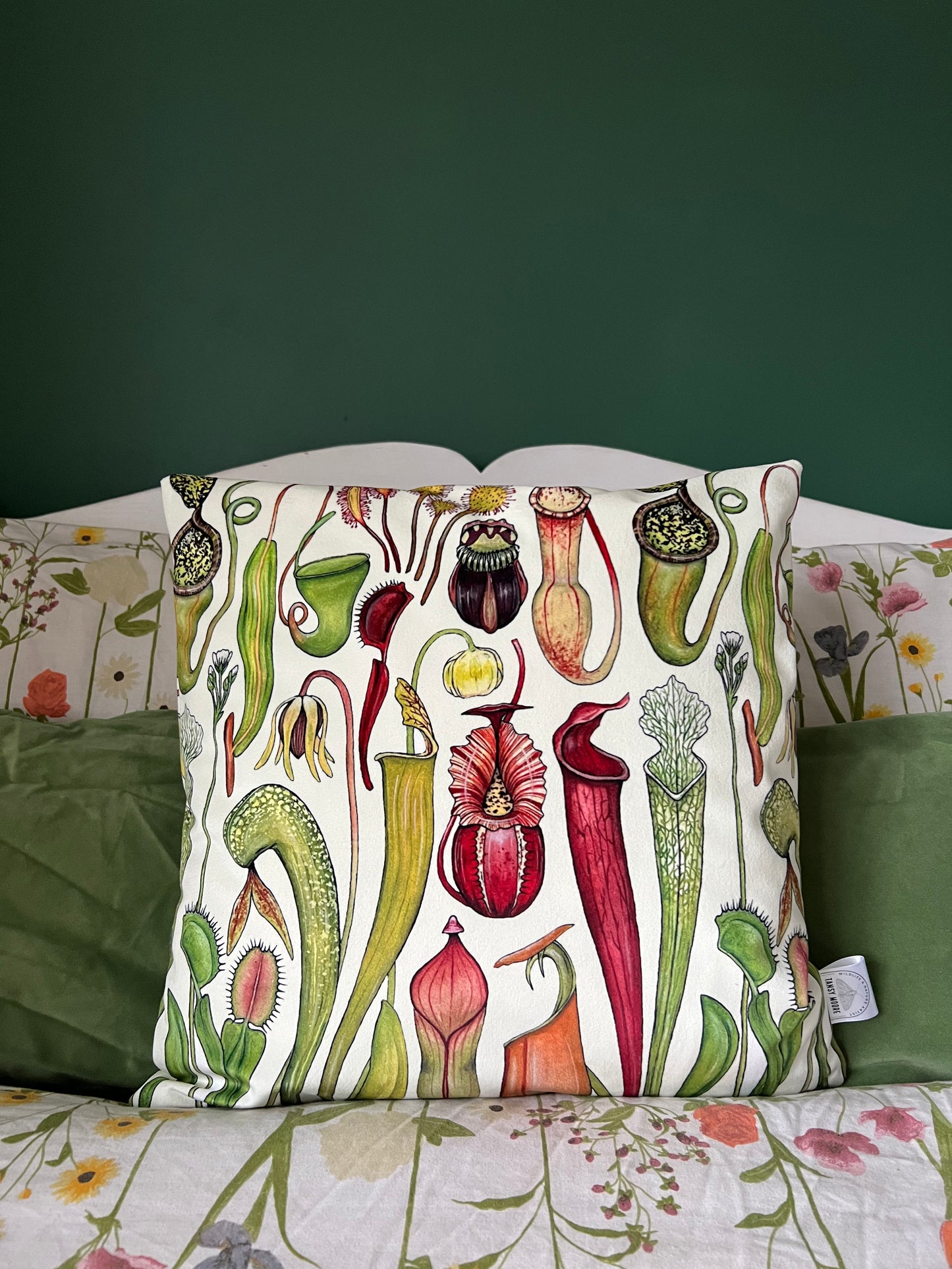 Carnivorous Plants Soft Velvet Cushion Cover