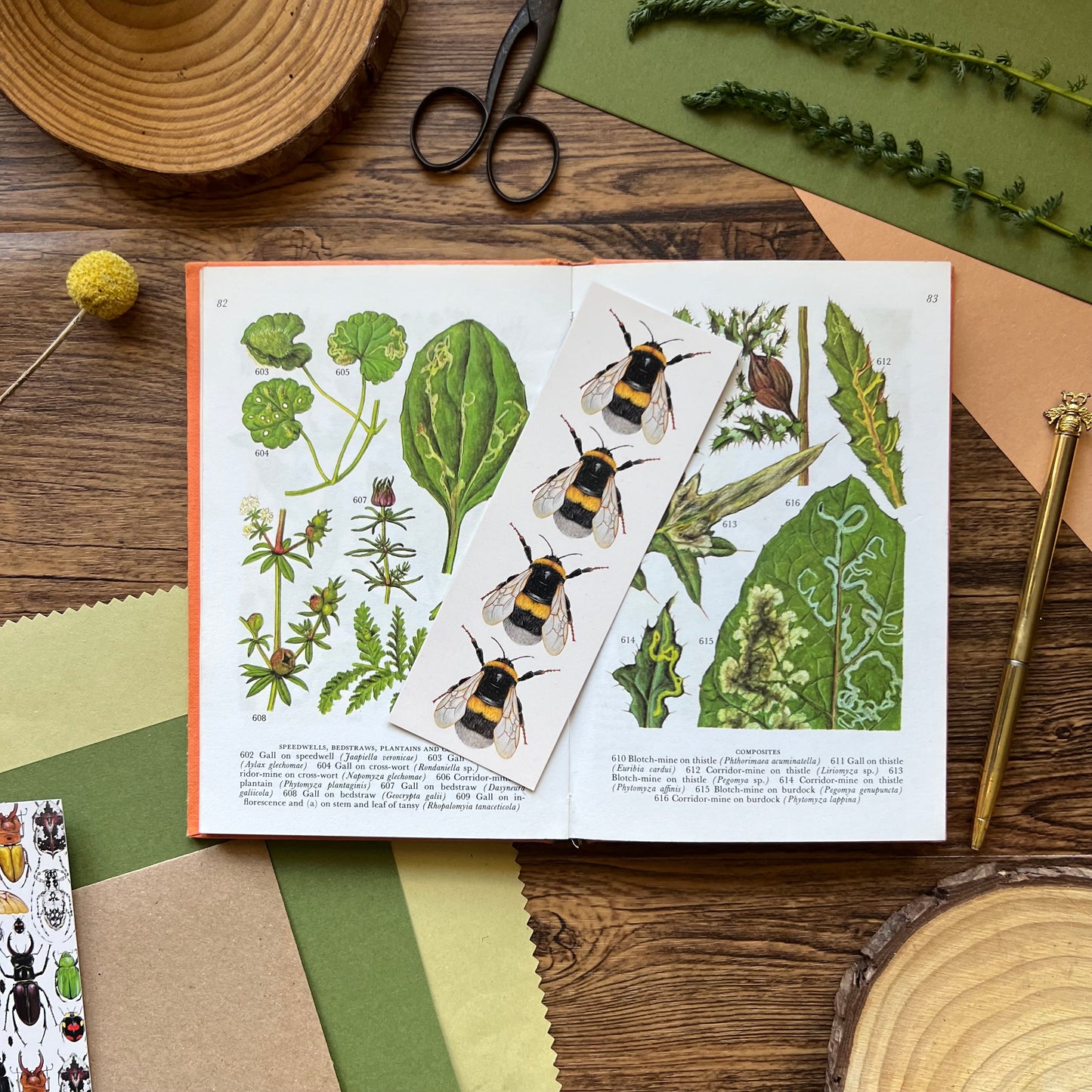 Bee Bookmark
